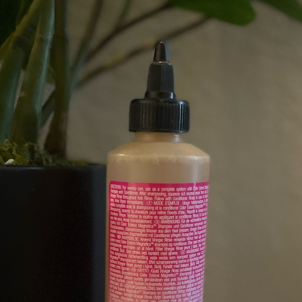 Redken Color Extend Vinegar Rinse - Picture 2 of 2